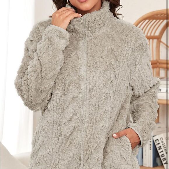 Oversized winter fleece jacket - Picture 3 of 5